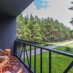 Sunny Pines Apartment