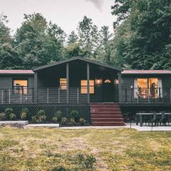 Blackbear Lodge - Ski Phoenicia, Hunter, Catskills, Windham, Belleayre