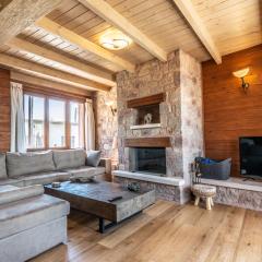 Kallisto Mountain House IV