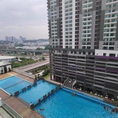 Landmark Residence 2 Service Apartment 5min to MRT 20min to KL