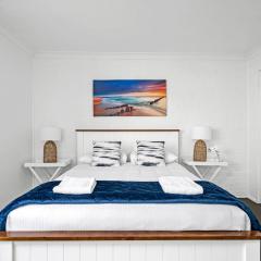 Husky 56 Beachfront Villa's - great location on the beach