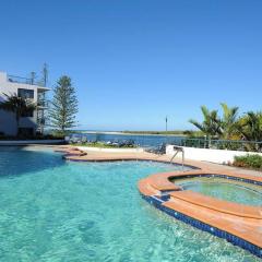 Prime Position – Dream Holiday Unit in Caloundra!!