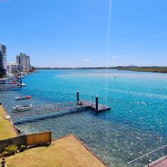 Wharf Lodge River View Apartment