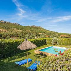 Gorgeous Home In La Acea De La Borrega With Wifi