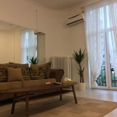 Outstanding 3BR Ultracentral cityview balcony AAA