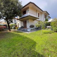 Accogliente villetta bi-familiare