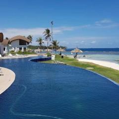 Alquiler vacacional Apartamento en Playa Escondida Resort & Marina En el mar Caribe