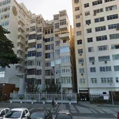 Copacabana Beach, Av Atlântica