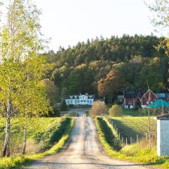 Hällingsbo Gård