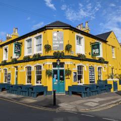 The Stirling Arms Pub & Rooms