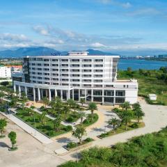 Navy Hotel Cam Ranh