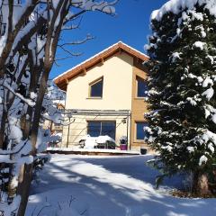 Belle villa calme à la montagne