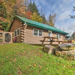 Cambridge Cabin Less Than 2 Mi to Smugglers Notch!