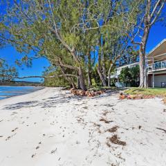 Sandranch 123 Foreshore Drive