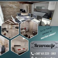 Apartman Milena Pale - dva garazna parking mjesta