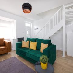 Thomson House - Air Host & Stay - 2 mins to town