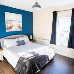Sunrise Beach House - Great for family stays and contractors