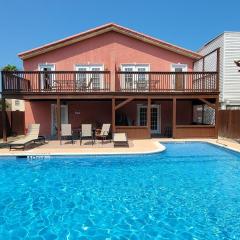 Cozy 2 Bedroom with Big Pool - Campeche Triplex unit C home