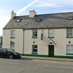 Old Castle Farm Guest House