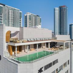 Hound Hotel Haeundae Signature