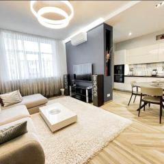 Most City area 2-bedroom Lux, Ekaterinoslav square