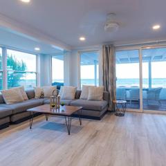 Harbour Mews - Oceanfront Townhouse