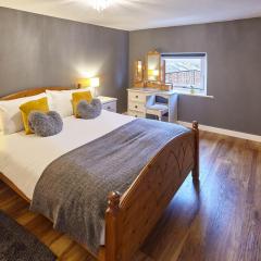 Host & Stay - Abbey Heights