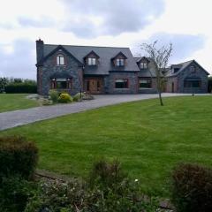 Carraig House Cozy countryside apartment