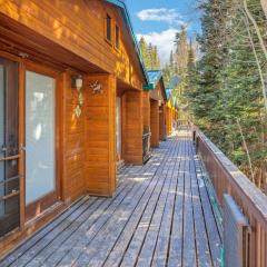 Beautiful Ski-in Ski-out Condo Located On The Eagle Point Resort! condo