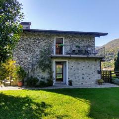 Apartment Cottage al Lago-2 by Interhome