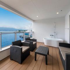 SEASIDE TERRACE SUN