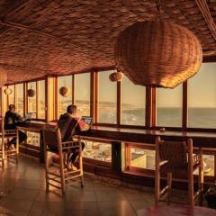 Adventurekeys Surf Yoga Cowork