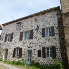 Gîte Arlempdes, 4 pièces, 6 personnes - FR-1-582-113