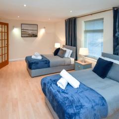 Silicon Court -Milton Keynes -4 bedroom Sleeps 7