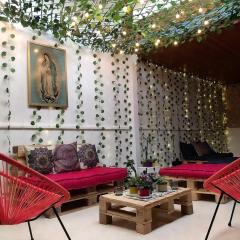Hospedaje Casa Rosa Jardín