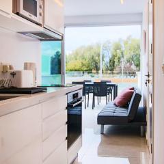 Phaedrus Living - Seaside Luxury Flat Harbour 105