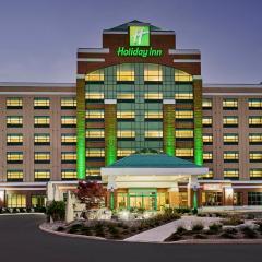 Holiday Inn & Suites Oakville at Bronte, an IHG Hotel