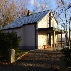 l'abri'gîte sous les arbres