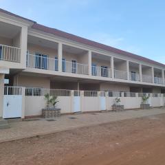 Chez Chic Apartments