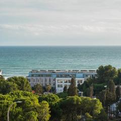 Ocean View Apartment - Pool and Sea View & Albufeira Center