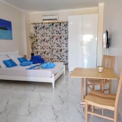 Apartment BlueHouse near the sea RedSeaLine