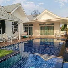 Mountain View Pool Villa