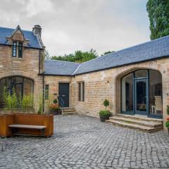 Stunning Edinburgh 1820s stables converted studio