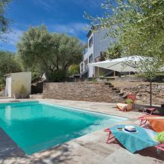 Villa Le Corps de Garde with swimming-pool and garden of 1200m2