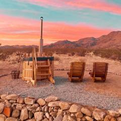 1 Minute To Joshua Tree National Park, Hot Tub, Stars, Private - The WKNDR