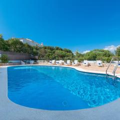 New! LUXURY VILLA GARRI-DO, POOL, AC, BBQ, WIFI