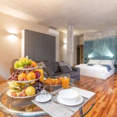 Il Garbo Apartments and Suite