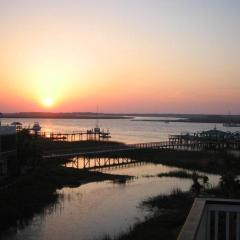 113 Waters Edge Community