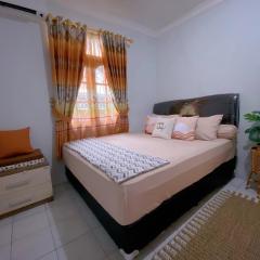 Yoda Yosandra Homestay