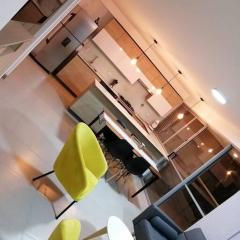 Moderno apartamento en el corazón del poblado